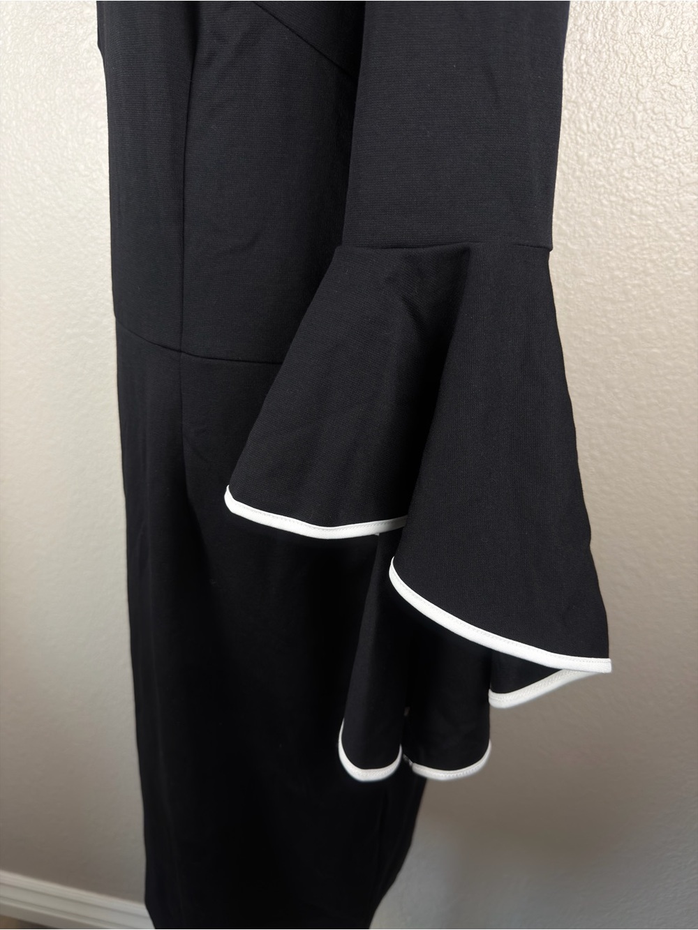 NWT VfShow Black Long- Bell Sleeve Pencil Sheath Dress White Trim, 3XL - Picture 5 of 10